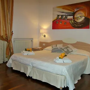 3* Affittacamere La Stazione